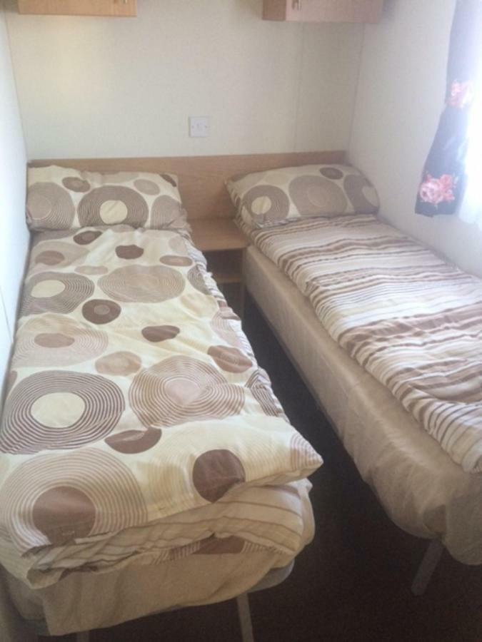 M68 3 Bedroom, 6 Berth Caravan Sand Le Mere Tunstall  Екстер'єр фото